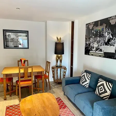 Superbe Pres De La Et Du Centre * サントロペ